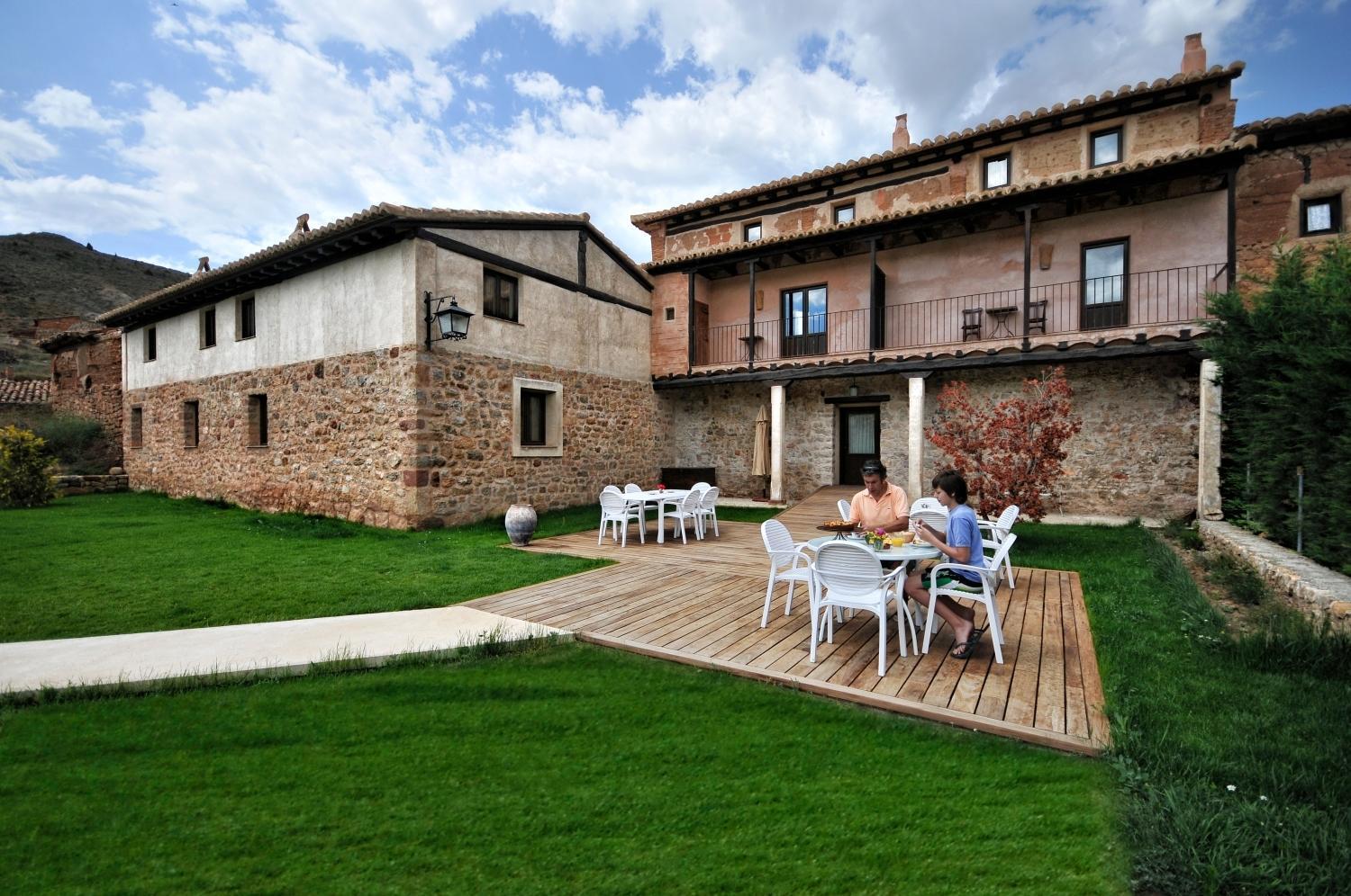 דירות La Casa Grande De Albarracín מראה חיצוני תמונה