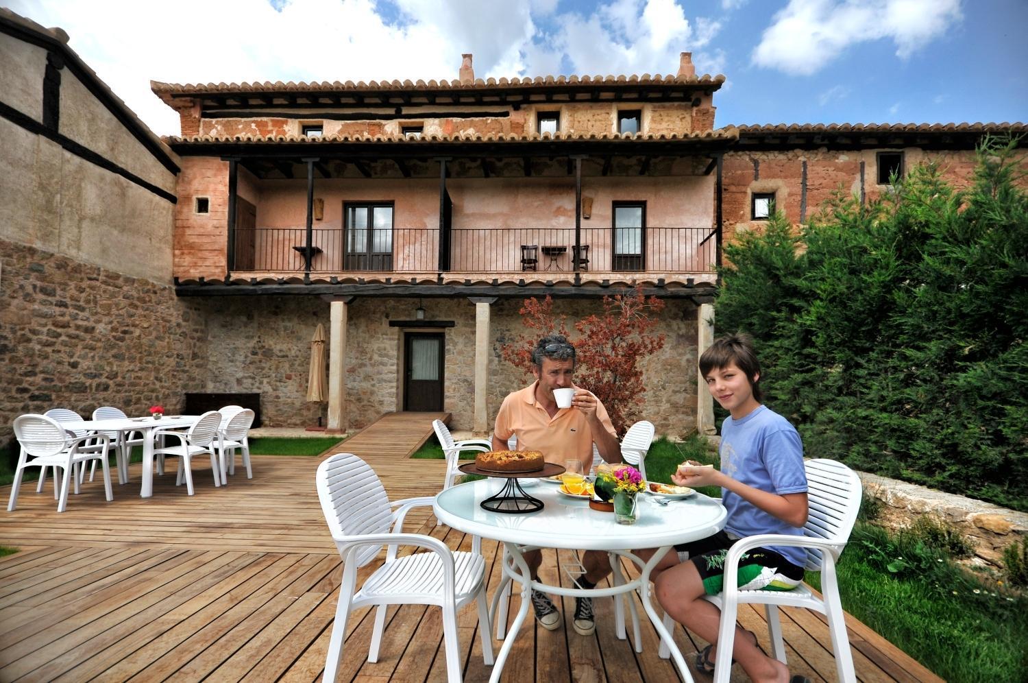 דירות La Casa Grande De Albarracín מראה חיצוני תמונה