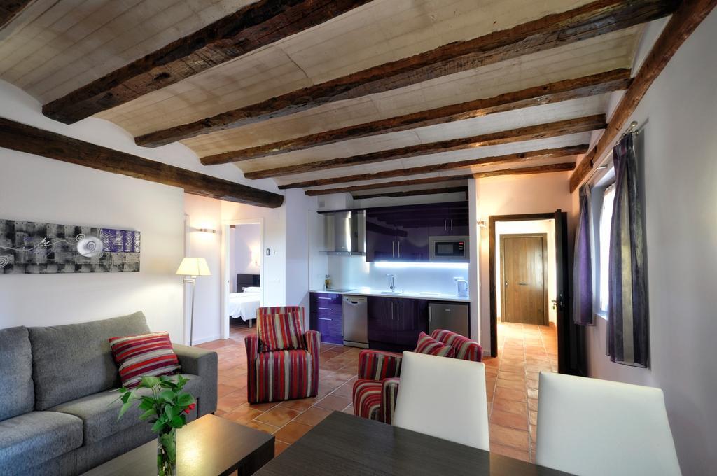דירות La Casa Grande De Albarracín מראה חיצוני תמונה