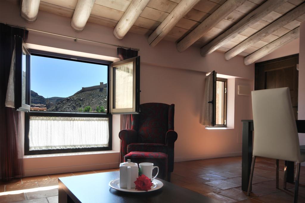 דירות La Casa Grande De Albarracín מראה חיצוני תמונה